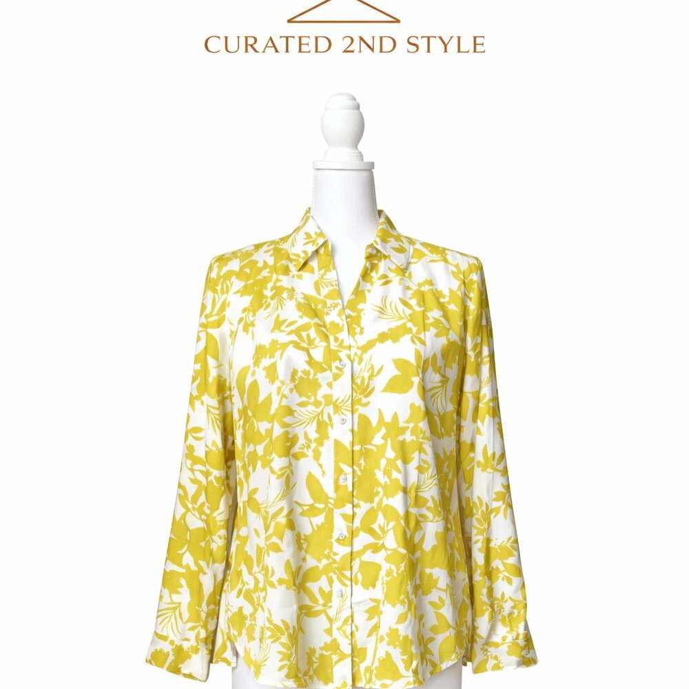 Ann Taylor Light Green Floral Blouse Size M | Like New